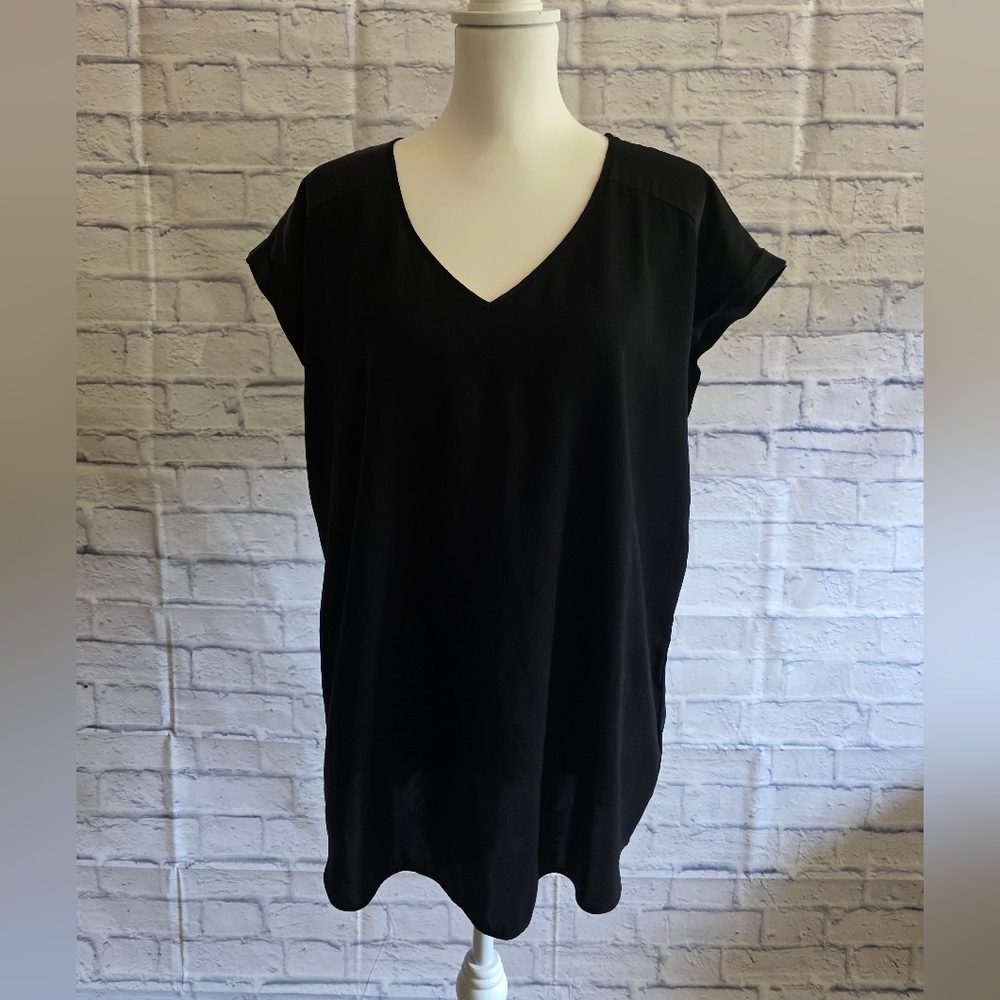 Express Black V-Neck Tee